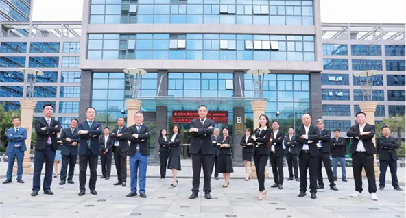 一起向新，，，，，，，追光前行 │贺旋乐吧spin8游戏建设25周年